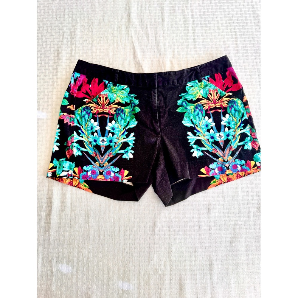 Nicole by Nicole Miller Tropical Floral Black Shorts Size 8 Botanical Print